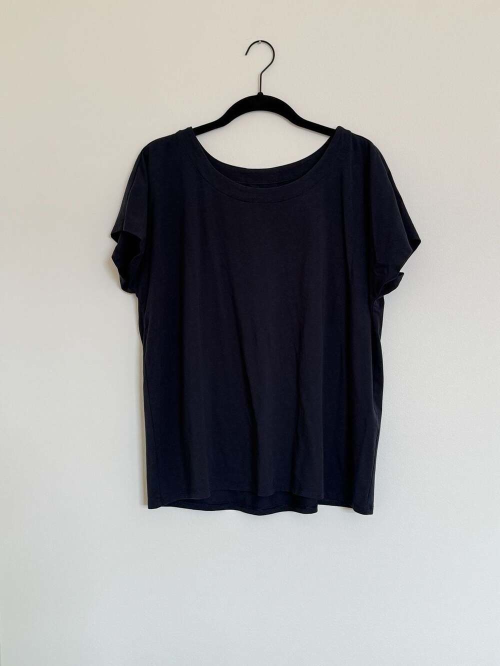 J.Jill Luxe Supima Scoop-Neck Tee, Navy Blue, Size M